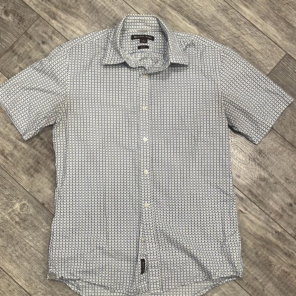 Michael Kors Short Sleeve Button Down- slim fit size small